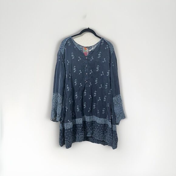 Johnnny Was Navy Blue Floral Button Up Blouse Size XXL - Picture 1 of 5